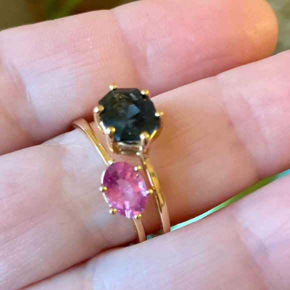 Encirkled Designed Stacking Rings - 14KT Gold - Pink and Blue Sapphires - Picture 6 of 12